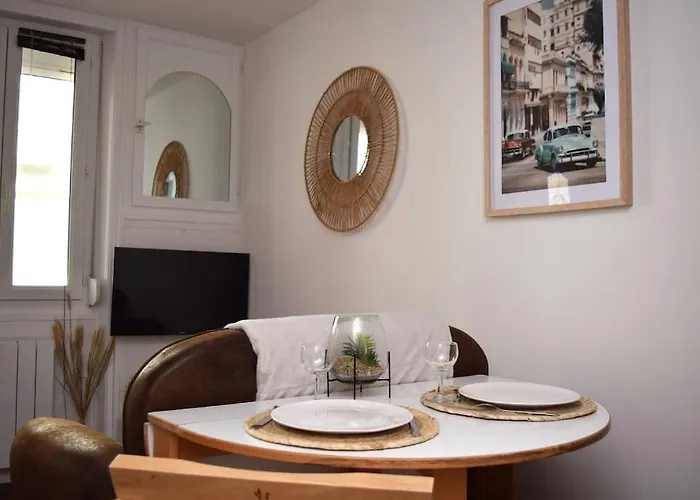 Dans Maison De Pecheur Apartment